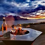 ヴィラ Sunset House With Gorgeous View Of The