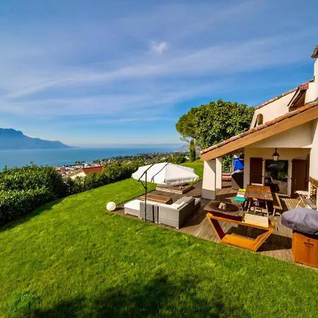 Sunset House With Gorgeous View Of The * Μοντρέ